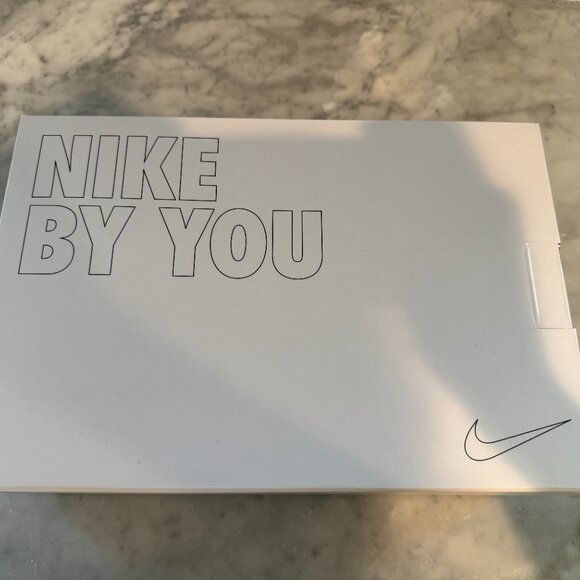 Custom Nike Dunk low - great condition - No Creases - Mens 9 - Picture 7 of 7